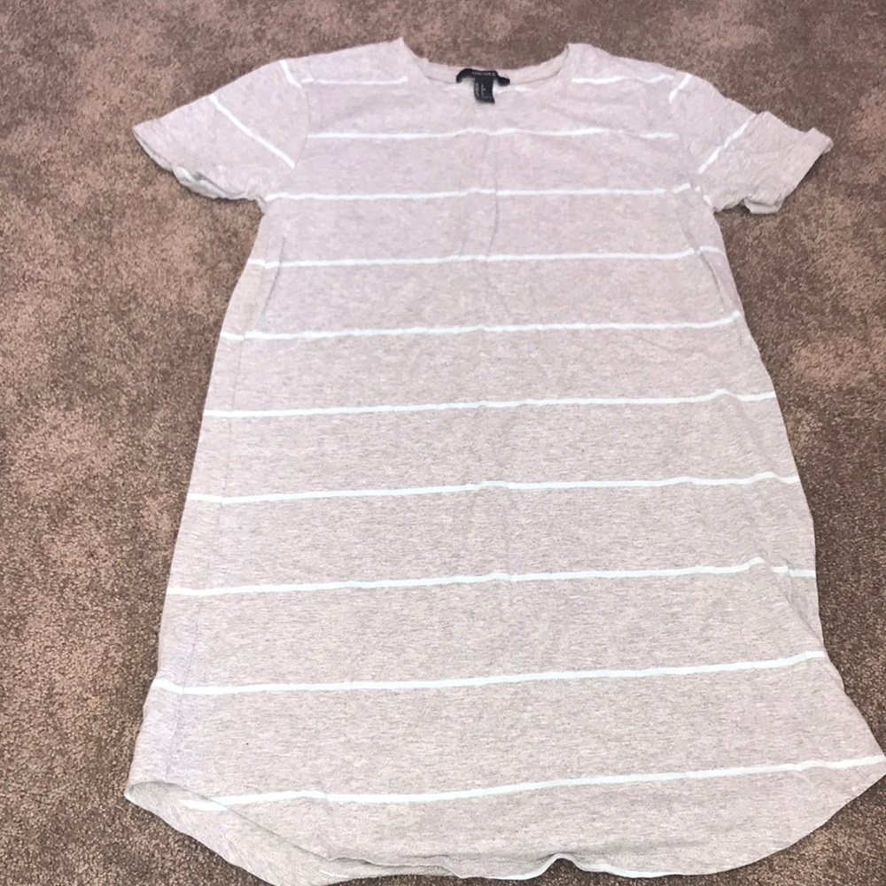 Forever 21 T-Shirt Dress
